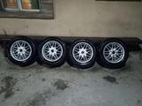 Шины с дисками зимние 4 штук 215/60/16 состояние отличное за 145 000 тг. в Алматы