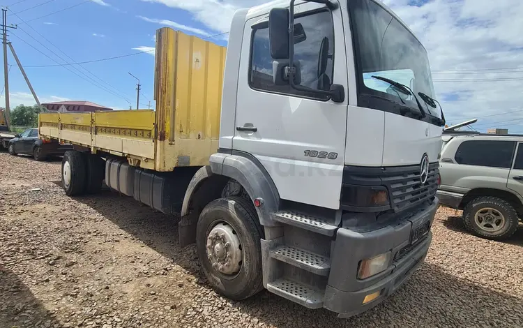 Mercedes-Benz  Atego 2000 годаfor11 000 000 тг. в Астана