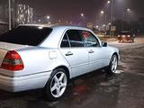 Mercedes-Benz C 280 1995 года за 2 700 000 тг. в Алматы – фото 2