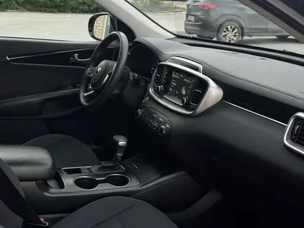 Kia Sorento 2020 года за 10 500 000 тг. в Костанай – фото 10
