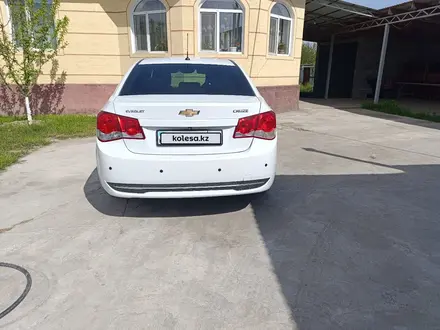 Chevrolet Cruze 2012 года за 2 600 000 тг. в Шу – фото 5