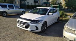 Hyundai Elantra 2018 года за 7 700 000 тг. в Семей – фото 2