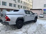 Toyota Hilux 2022 года за 20 500 000 тг. в Павлодар – фото 2