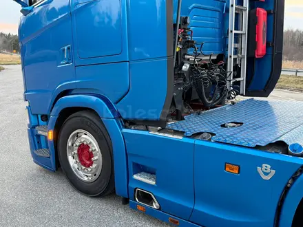 Scania  S-Series 2021 года за 69 000 000 тг. в Алматы – фото 11