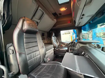 Scania  S-Series 2021 года за 69 000 000 тг. в Алматы – фото 24