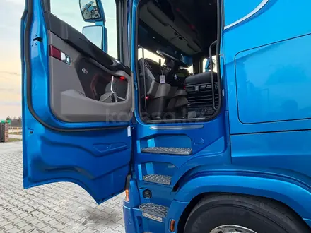 Scania  S-Series 2021 года за 69 000 000 тг. в Алматы – фото 30