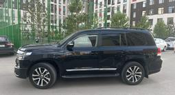 Toyota Land Cruiser 2018 года за 31 000 000 тг. в Астана – фото 5