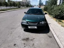 Toyota Avensis, 1998