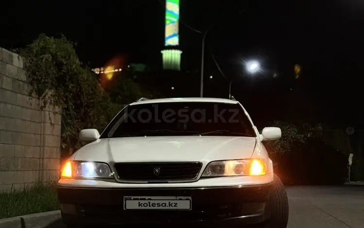 Toyota Mark II Qualis 1997 года за 4 000 000 тг. в Алматы