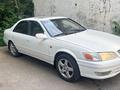 Toyota Camry 1999 года за 3 800 000 тг. в Шымкент – фото 2