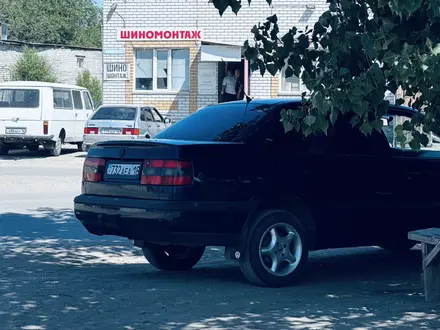 Volkswagen Passat 1995 года за 1 650 000 тг. в Семей – фото 8