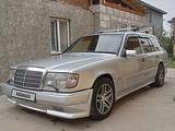 Mercedes-Benz E 320 1992 года за 2 300 000 тг. в Алматы