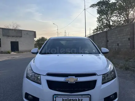 Chevrolet Cruze 2011 года за 3 600 000 тг. в Шымкент – фото 10