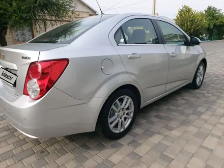 Chevrolet Aveo 2014 года за 4 100 000 тг. в Тараз – фото 28