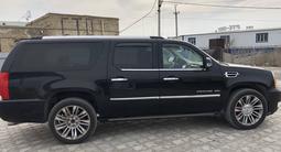 Cadillac Escalade 2011 годаүшін10 500 000 тг. в Атырау – фото 3