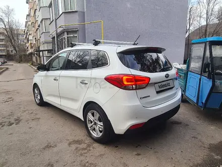 Kia Carens 2013 года за 7 100 000 тг. в Алматы – фото 2