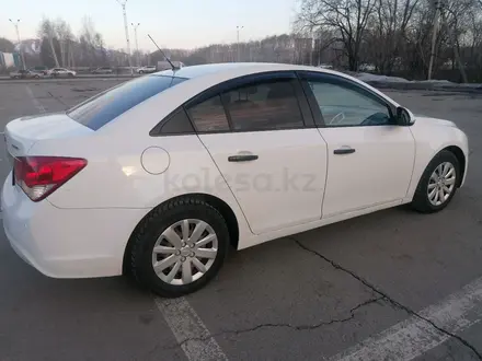 Chevrolet Cruze 2014 года за 5 200 000 тг. в Усть-Каменогорск – фото 2