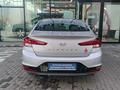 Hyundai Elantra 2019 годаүшін8 950 000 тг. в Алматы – фото 5