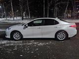 Toyota Camry 2021 годаfor15 500 000 тг. в Алматы – фото 5