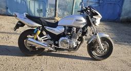 Yamaha  XJR1300 2000 годаfor2 800 000 тг. в Риддер