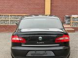 Skoda Superb 2013 года за 8 000 000 тг. в Алматы – фото 4