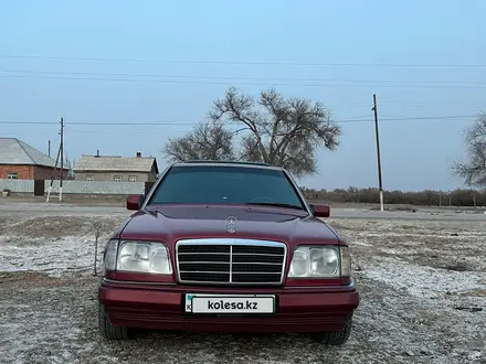 Mercedes-Benz E 220 1994 года за 1 800 000 тг. в Кызылорда – фото 7