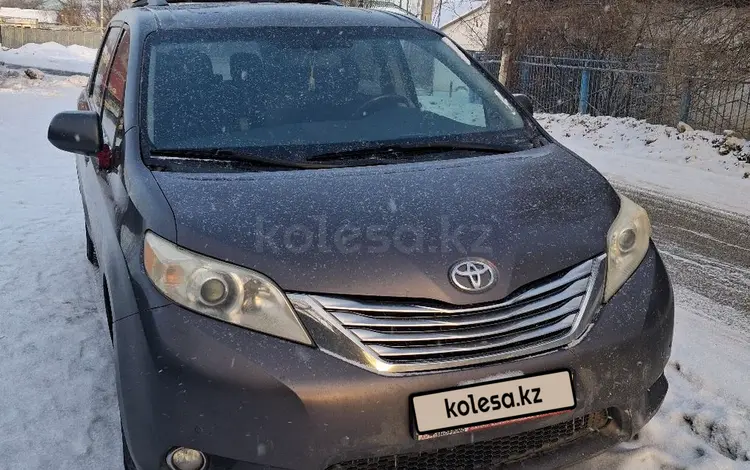 Toyota Sienna 2011 года за 11 000 000 тг. в Актобе