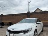 Kia K5 2018 года за 7 500 000 тг. в Алматы – фото 2