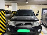 Toyota Land Cruiser 2015 года за 25 000 000 тг. в Семей