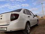 ВАЗ (Lada) Granta 2190 2015 года за 1 800 000 тг. в Караганда – фото 4
