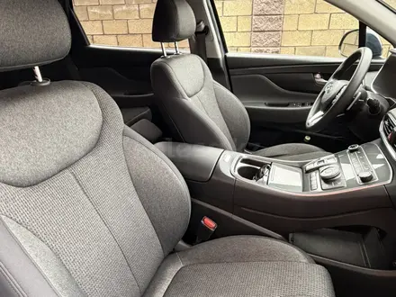 Hyundai Santa Fe 2022 года за 12 600 000 тг. в Астана – фото 10