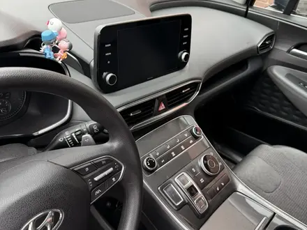 Hyundai Santa Fe 2022 года за 12 600 000 тг. в Астана – фото 26