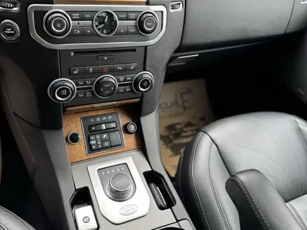 Land Rover Discovery 2016 года за 16 000 000 тг. в Алматы – фото 17