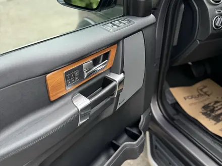 Land Rover Discovery 2016 года за 16 000 000 тг. в Алматы – фото 27