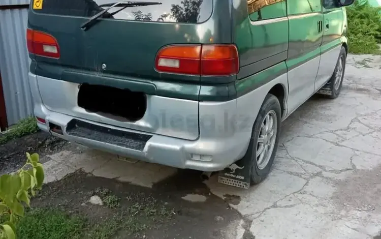 Mitsubishi Delica 1996 года за 2 900 000 тг. в Алматы