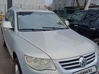 Volkswagen Touareg 2007 года за 6 500 000 тг. в Алматы