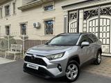 Toyota RAV4 2019 годаүшін12 700 000 тг. в Шымкент – фото 4