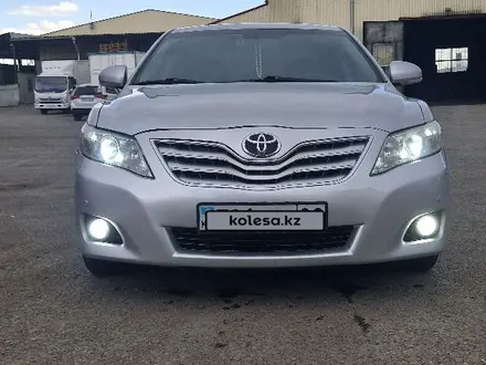 Toyota Camry 2009 года за 7 000 000 тг. в Караганда