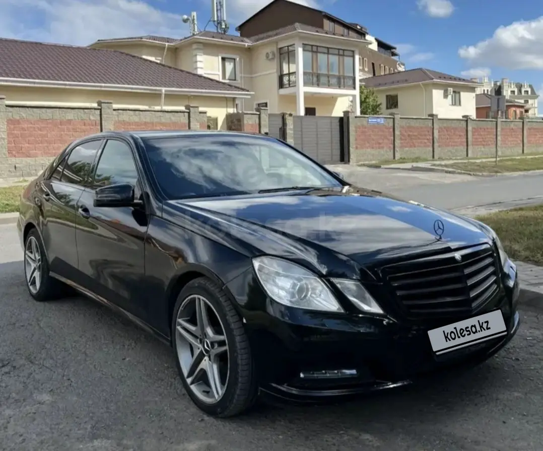 Mercedes-Benz E-Class, 2011
