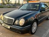 Mercedes-Benz E 230 1997 года за 3 990 000 тг. в Алматы – фото 2