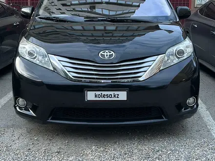 Toyota Sienna 2013 года за 8 500 000 тг. в Актобе – фото 4