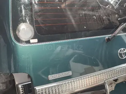 Крышка багажника Toyota Hiace рестайлинг за 140 000 тг. в Алматы – фото 7