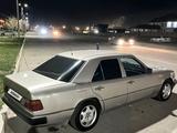 Mercedes-Benz E 200 1989 годаүшін1 100 000 тг. в Тараз – фото 3