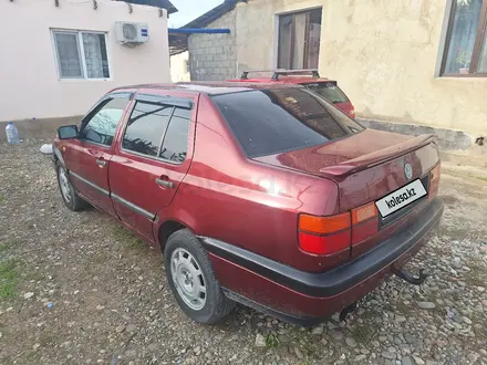 Volkswagen Vento 1992 года за 900 000 тг. в Тараз – фото 5