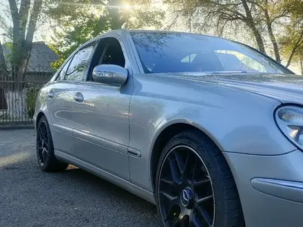 Mercedes-Benz E 320 2002 года за 5 800 000 тг. в Алматы – фото 8