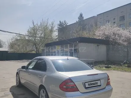 Mercedes-Benz E 320 2002 года за 5 800 000 тг. в Алматы – фото 9