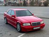 Бампер для Mercedes-Benz W202 стиль AMG Бампер Мерседес W202 стиль AMG за 35 000 тг. в Талдыкорган – фото 3