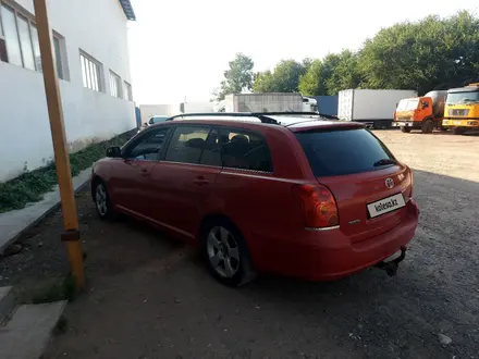 Toyota Avensis 2003 года за 3 300 000 тг. в Алматы – фото 2