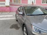 Hyundai Elantra 2019 года за 5 850 000 тг. в Актау – фото 4