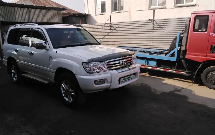 Toyota Land Cruiser 1998 годаүшін9 500 000 тг. в Алматы